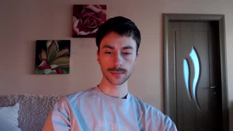 Tom online show from 15, 12, 2025