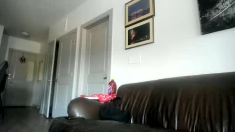 just  str8 stud nut  1000 online show from 31, 7, 2026