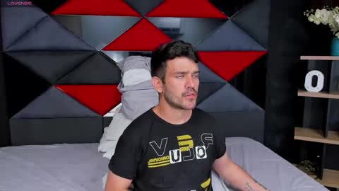 Dylan white online show from 27, 2, 2025