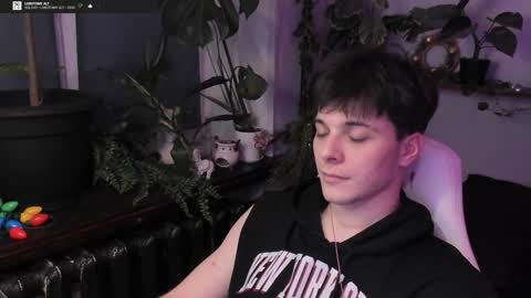 Gus online show from 7, 1, 2025