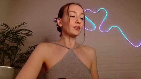 You wont find me here on Saturdays and Sundays  online show from 17, 4, 2026