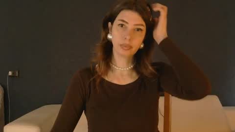 White Queen online show from 22, 4, 2026