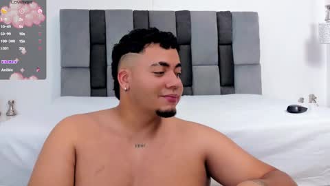 WhiteSun online show from 8, 3, 2025