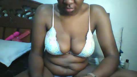 whitney_ly online show from 10, 6, 2026