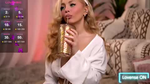 whitneyandrews online show from 14, 2, 2026