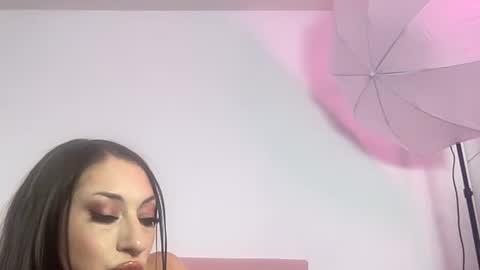 iamwhitneyoc online show from 2, 7, 2026