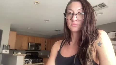 iamwhitneyoc online show from 28, 7, 2026