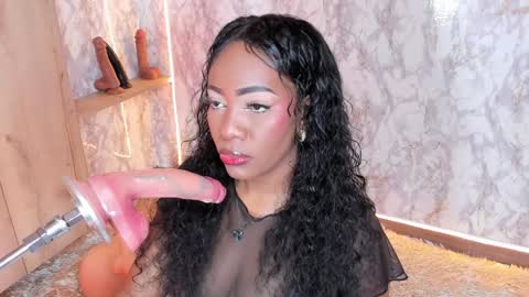 whitneyyfox online show from 1, 2, 2025