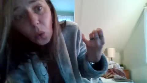 Snapshot of who_is_miss_dior chatting on 6, 11, 2025 Miss Dior online show from 6, 11, 2025