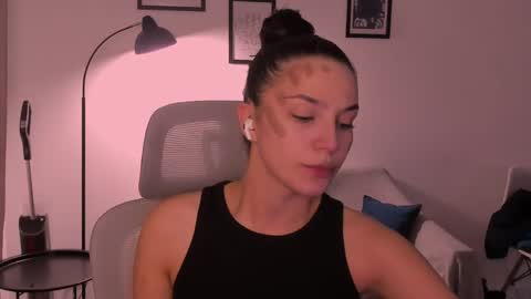 whoislulu online show from 30, 4, 2026