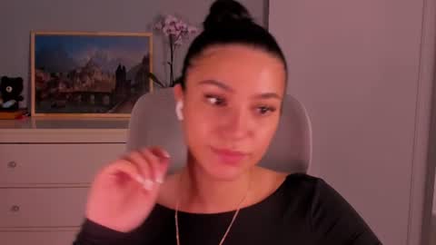 whoislulu online show from 30, 6, 2026