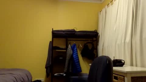 whynotfly1 online show from 15, 9, 2025