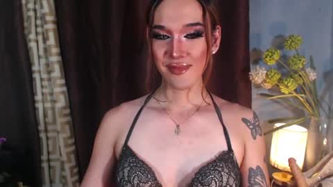 Snapshot of wickedarinaxx chatting on 22, 7, 2026 Arina Mistress online show from 22, 7, 2026