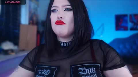 Snapshot of wickedxqueen chatting on 25, 1, 2025 Laura online show from 25, 1, 2025