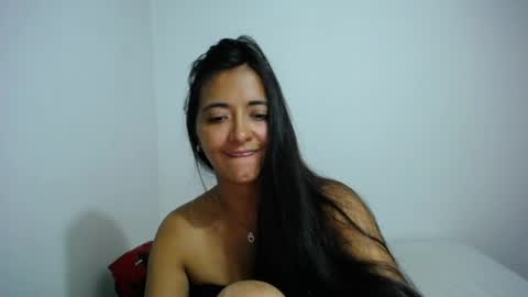 Ilauren online show from 8, 6, 2026