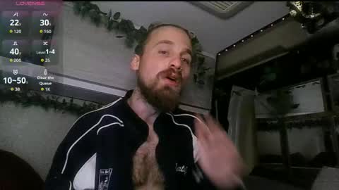 Snapshot of wilclyde1996 chatting on 1, 12, 2025 wilclyde1996 online show from 1, 12, 2025