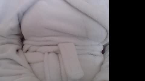 Ella online show from 6, 10, 2025