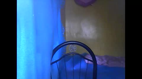 Snapshot of wild_sunflower11 chatting on 23, 9, 2025 wild_sunflower11 online show from 23, 9, 2025