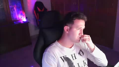 Carlos online show from 15, 10, 2025
