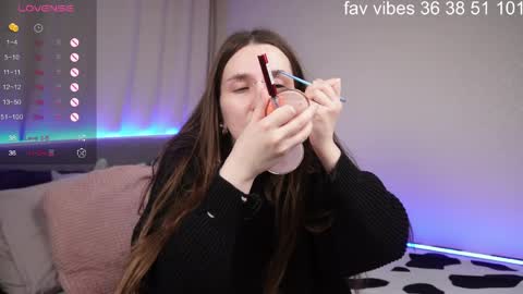 .. alice .. online show from 27, 4, 2026