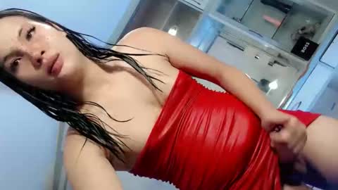 Snapshot of wildest_dream1 chatting on 7, 10, 2025 wildest_dream1 online show from 7, 10, 2025