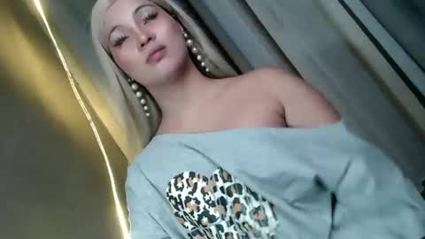 Snapshot of wildest_dream1 chatting on 12, 3, 2026 wildest_dream1 online show from 12, 3, 2026