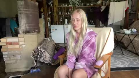 wildforestmuse  twitter online show from 17, 6, 2026