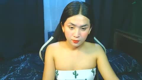 wildhot_francine4uxxx online show from 4, 2, 2026