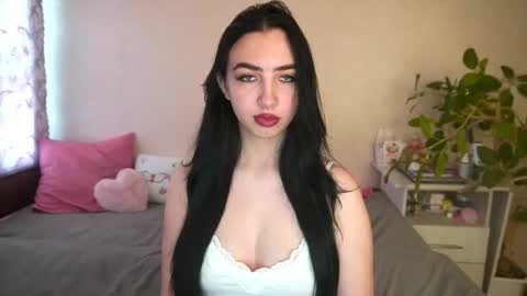 Alena online show from 5, 7, 2026
