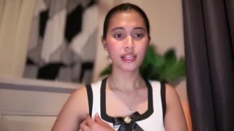 Snapshot of wildkittytrans chatting on 17, 2, 2026 CHRISTINE online show from 17, 2, 2026