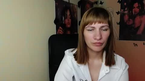 Snapshot of wildsoul8 chatting on 19, 6, 2026 Rosalinda online show from 19, 6, 2026