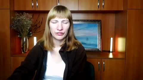 Snapshot of wildsoul8 chatting on 5, 7, 2026 Rosalinda online show from 5, 7, 2026