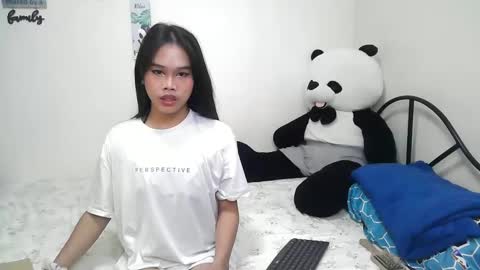 Rhean online show from 1, 3, 2025