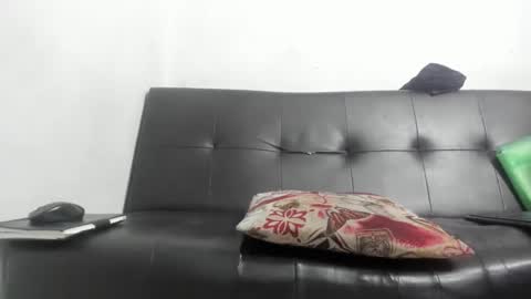 Snapshot of wilfer484725 chatting on 31, 12, 2024 wilfer online show from 31, 12, 2024