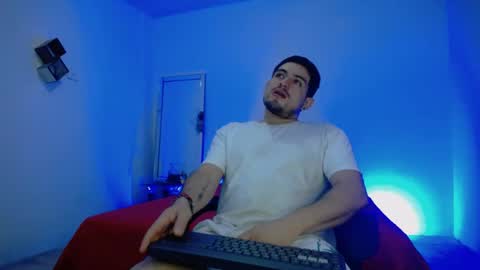 William Steel online show from 21, 4, 2026