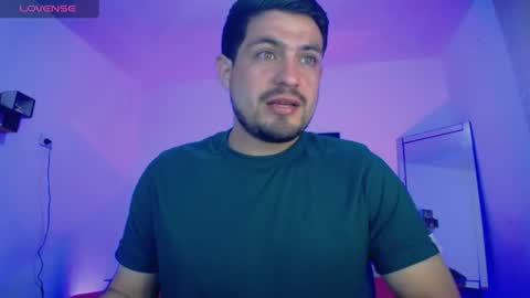 Snapshot of william_steel_ chatting on 10, 6, 2026 William Steel online show from 10, 6, 2026