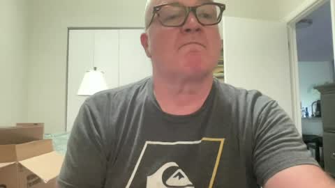 Snapshot of willieb777 chatting on 2, 8, 2026 willieb777 online show from 2, 8, 2026