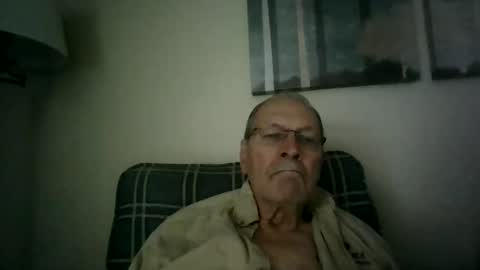 Snapshot of willnedoher chatting on 17, 5, 2026 Willhedoher online show from 17, 5, 2026