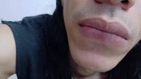 Snapshot of willy_veins chatting on 3, 5, 2026 willy_veins online show from 3, 5, 2026