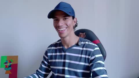 Snapshot of willy_veins chatting on 23, 5, 2026 willy_veins online show from 23, 5, 2026