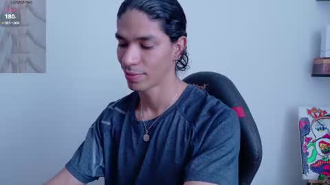 Snapshot of willy_veins chatting on 26, 6, 2026 willy_veins online show from 26, 6, 2026