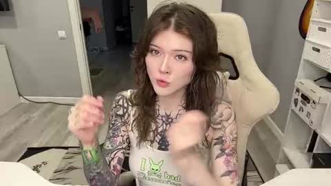 Luna online show from 22, 7, 2026