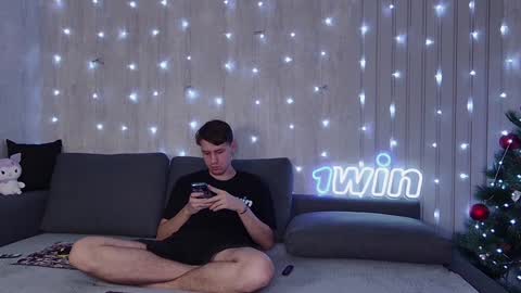 wineandboobs online show from 28, 12, 2024