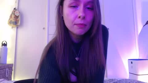 Snapshot of wingardiumleveveosa chatting on 10, 1, 2025 Eevie online show from 10, 1, 2025