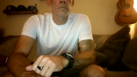 wingnutt765733 online show from 17, 11, 2025