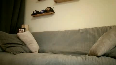 wingnutt765733 online show from 20, 12, 2025