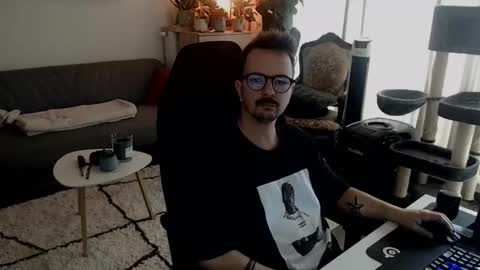 Snapshot of winnydepooh chatting on 3, 10, 2025 cream36 online show from 3, 10, 2025