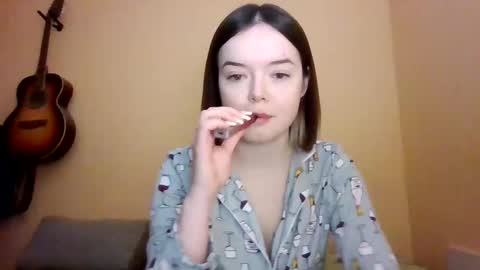 Emma  online show from 20, 12, 2024