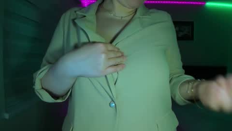 Winter Miracle online show from 21, 4, 2026