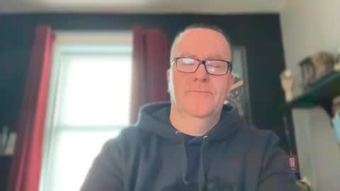 Snapshot of wintyr chatting on 10, 2, 2025 wintyr online show from 10, 2, 2025